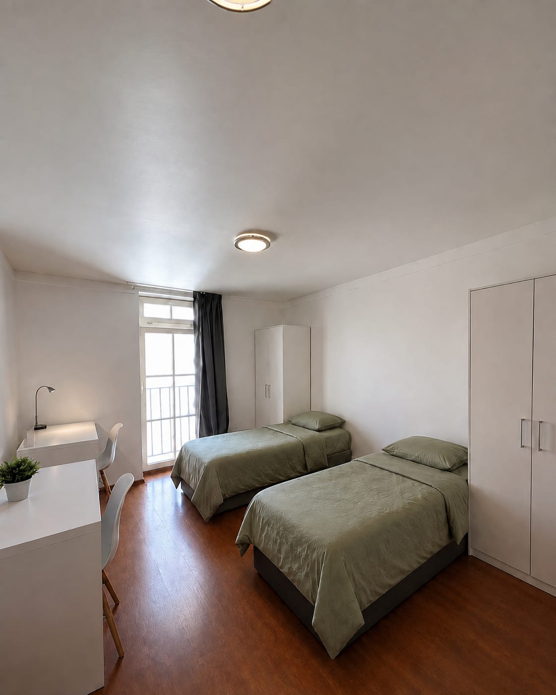 Bright twin room with balcony, Bro-coli Žižkov